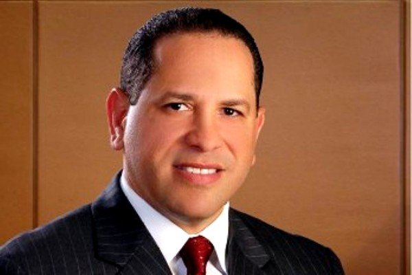 Licenciado Juan Ovalles presidente de los Mocanos Residentes en Santo Domingo